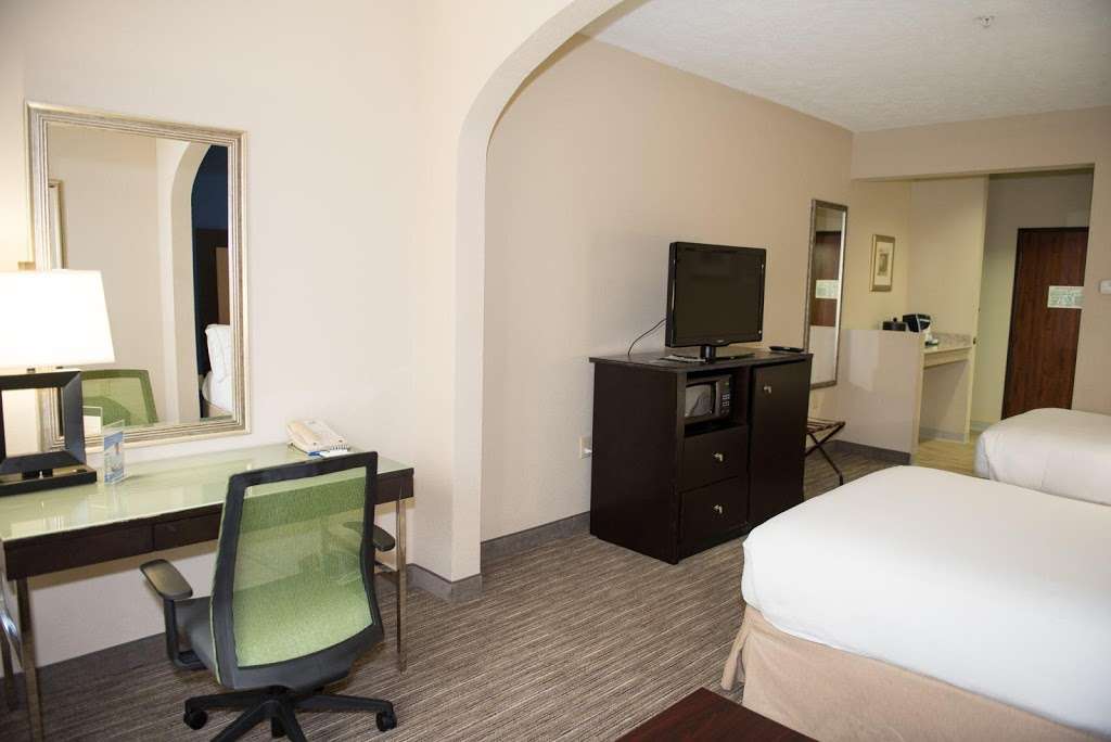 Holiday Inn Express Houston N-1960 Champions Area | 4434 Farm to Market 1960 Rd W, Houston, TX 77068, USA | Phone: (281) 866-0500