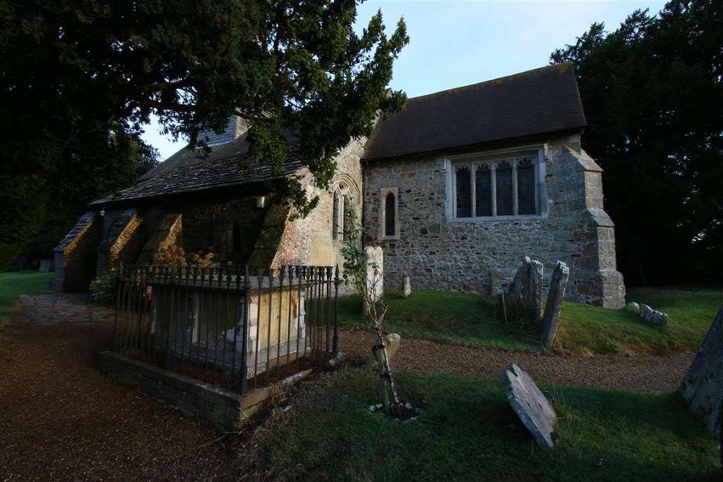 St Georges Church | Crowhurst Ln, Crowhurst, Lingfield RH7 6LR, UK | Phone: 01342 833100