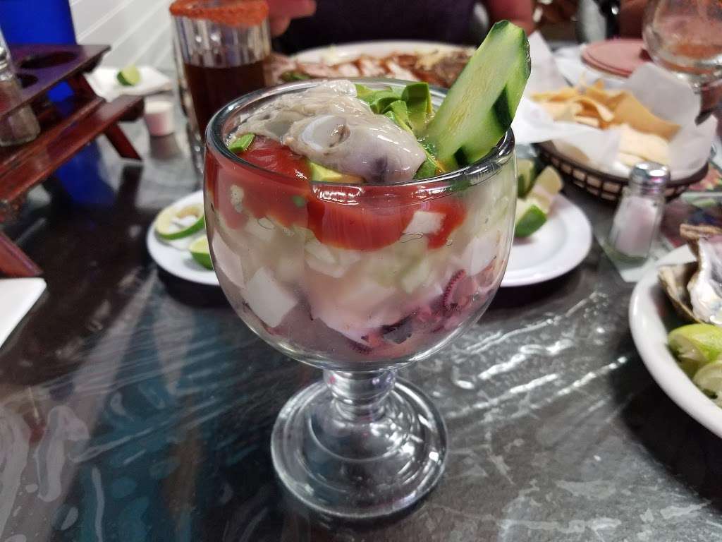 Mariscos Costa Mar Restaurant | 336 E Palmdale Blvd, Palmdale, CA 93550, USA | Phone: (661) 273-7561