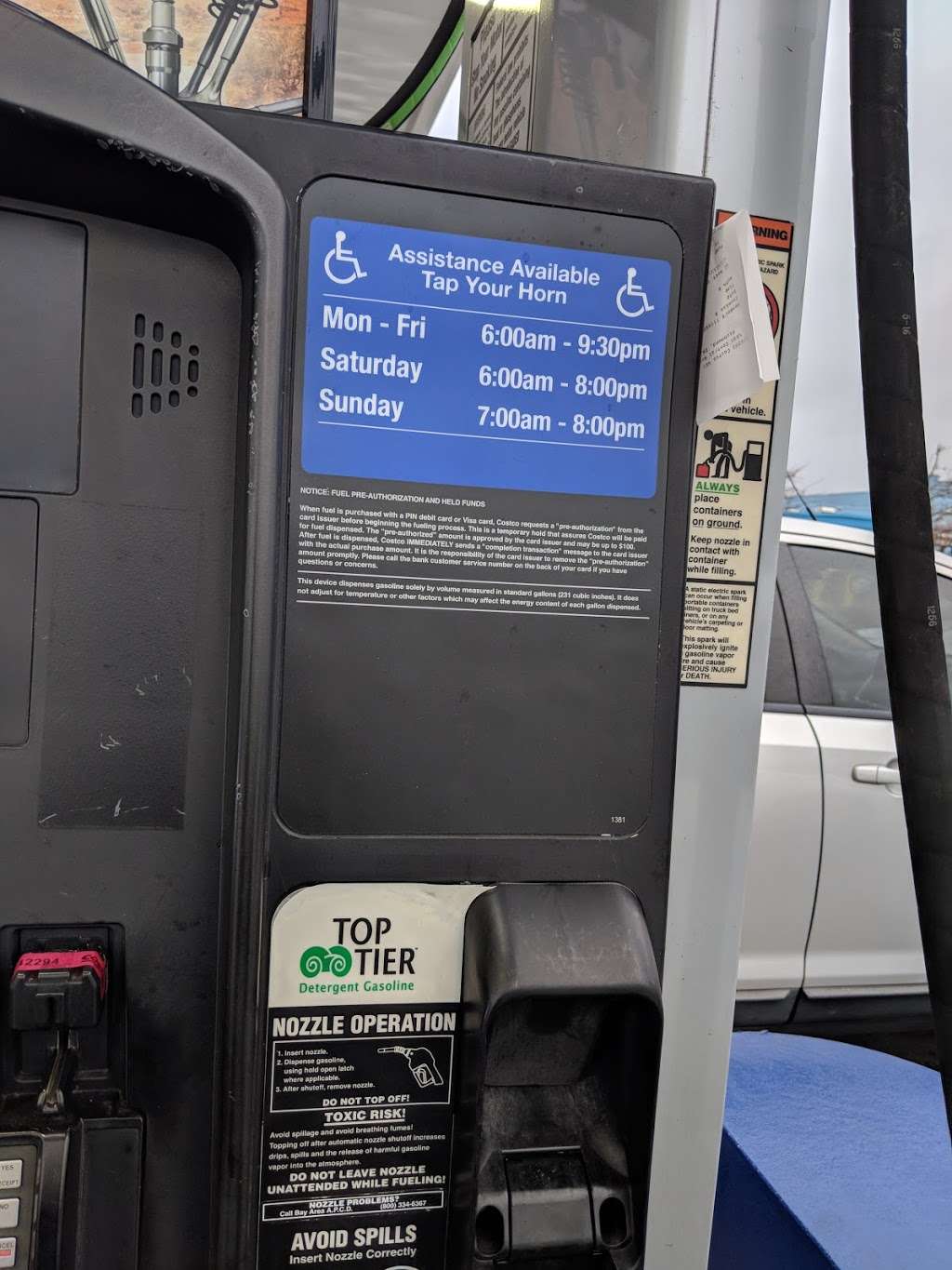 Costco Gasoline | 4801 Central Ave, Richmond, CA 94804, USA | Phone: (510) 898-2000