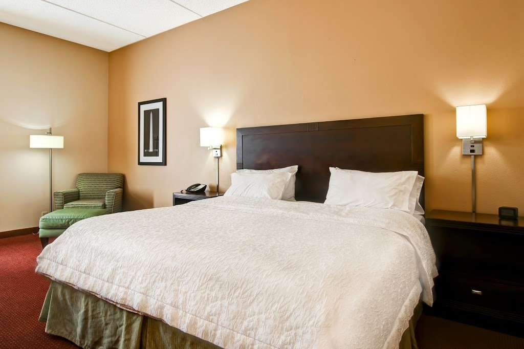 Hampton Inn Waldorf | 3750 Crain Hwy, Waldorf, MD 20603 | Phone: (301) 632-9600