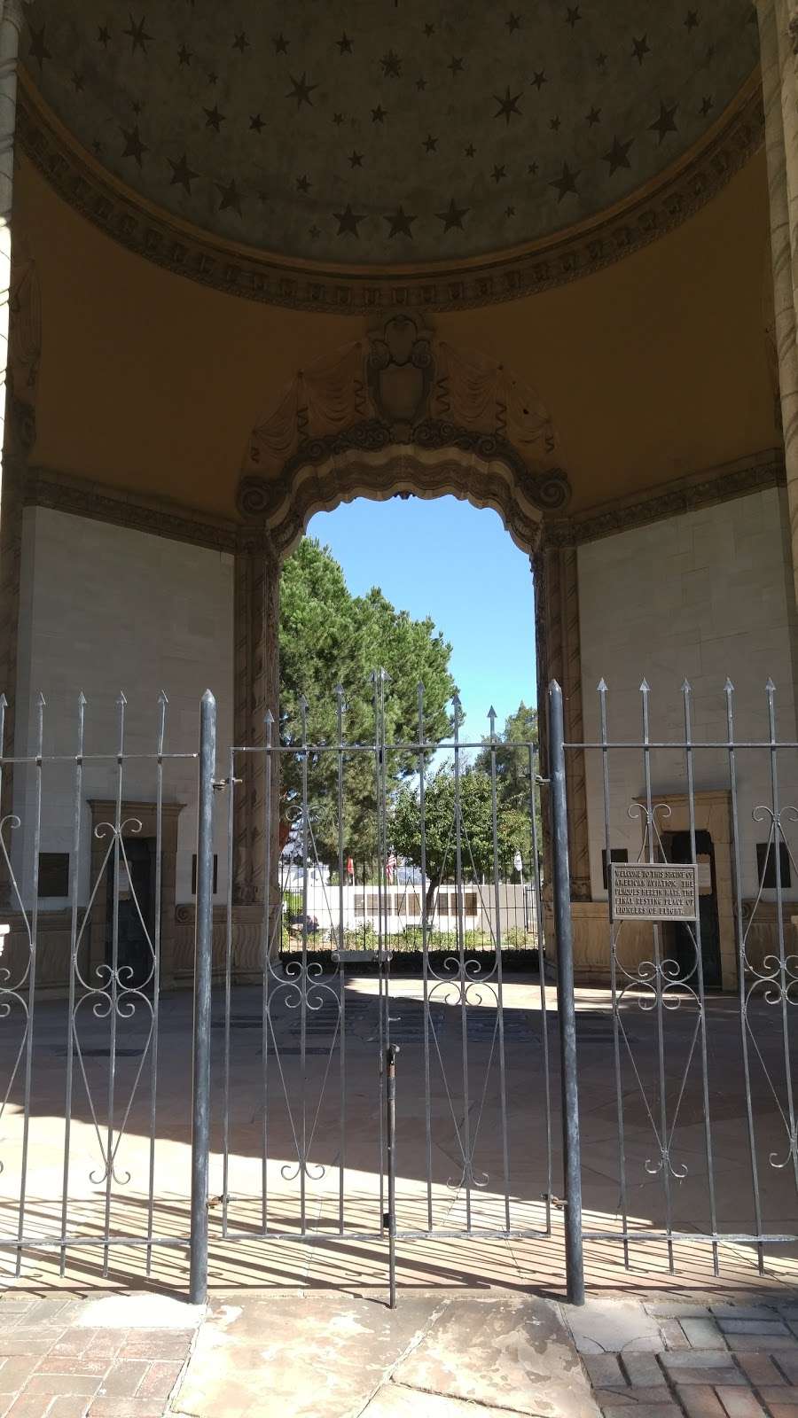 Portal of the folded wings shrine to aviation | 3898 Valhalla Dr, Burbank, CA 91505, USA