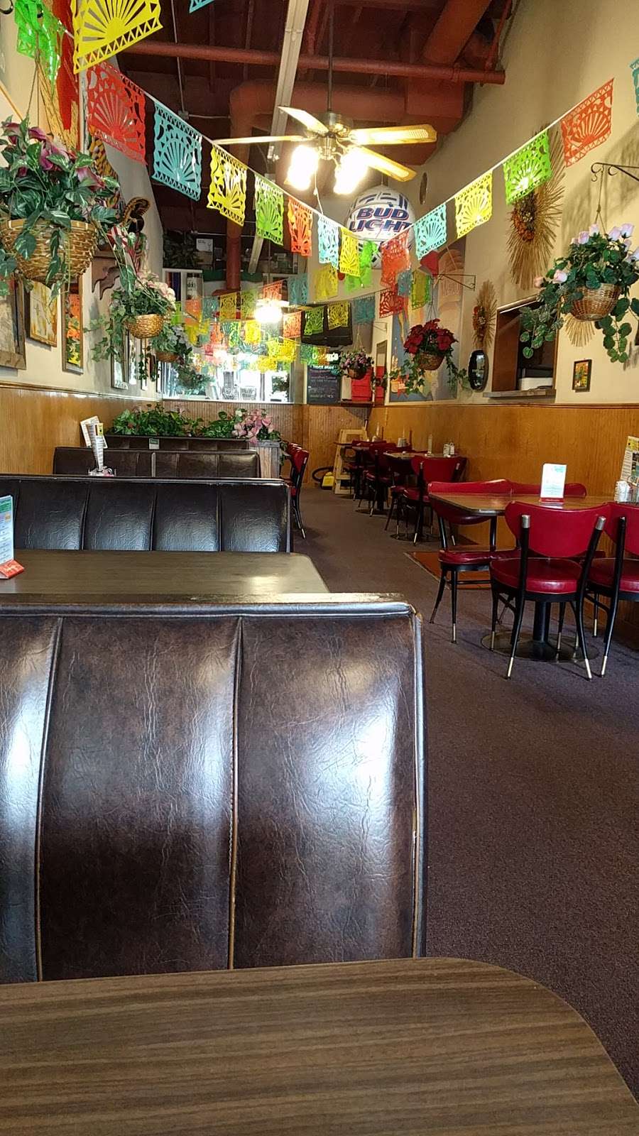 Ensenada Restaurant | 864 Southampton Rd, Benicia, CA 94510, USA | Phone: (707) 745-5536