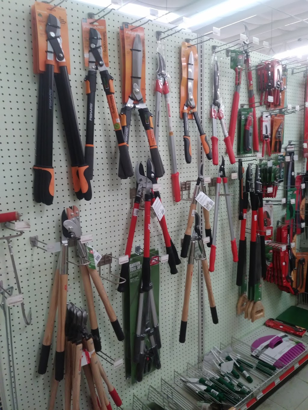 Myers Ace Hardware | 7181 Doniphan Dr, Canutillo, TX 79835, USA | Phone: (915) 877-7355