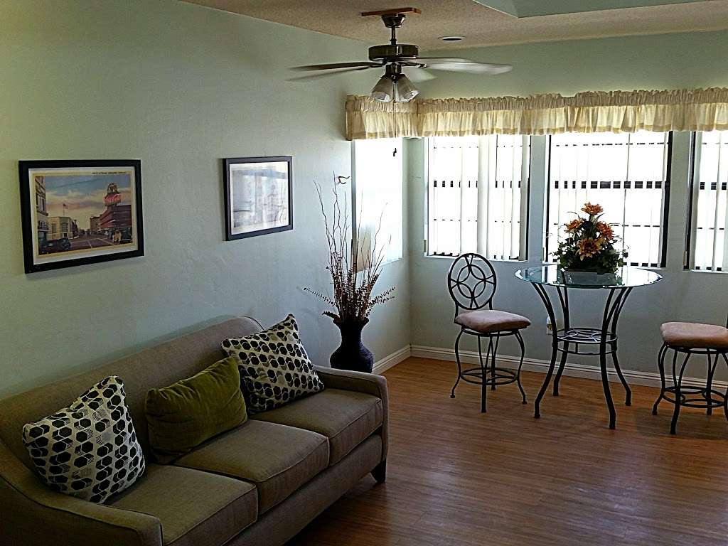 Southland Mobile Home Park | 1301 Taft Hwy, Bakersfield, CA 93307, USA | Phone: (661) 834-9135