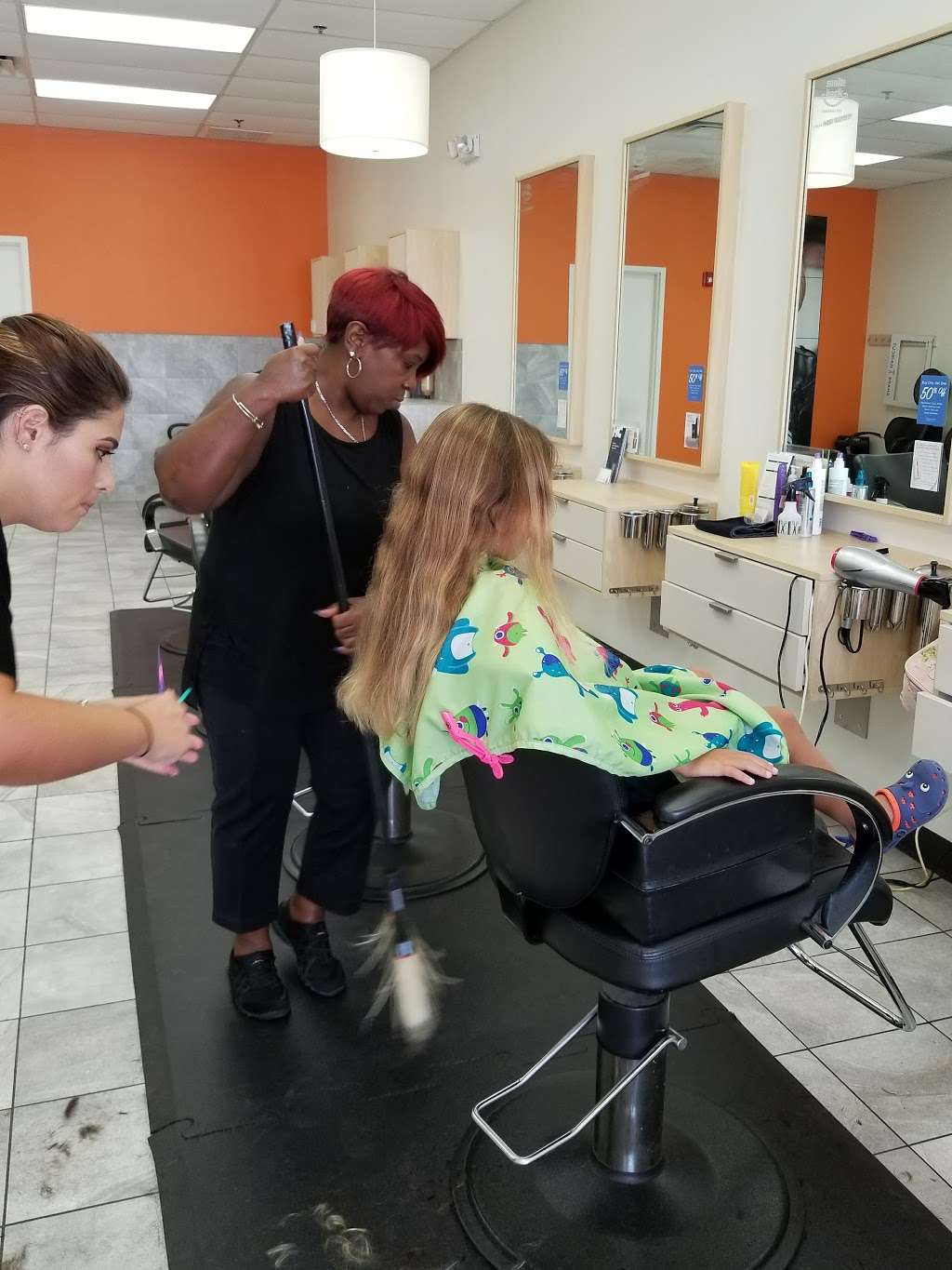 Hair Cuttery | 13832 Narcoossee Rd Space B102, Orlando, FL 32832 | Phone: (407) 313-4664