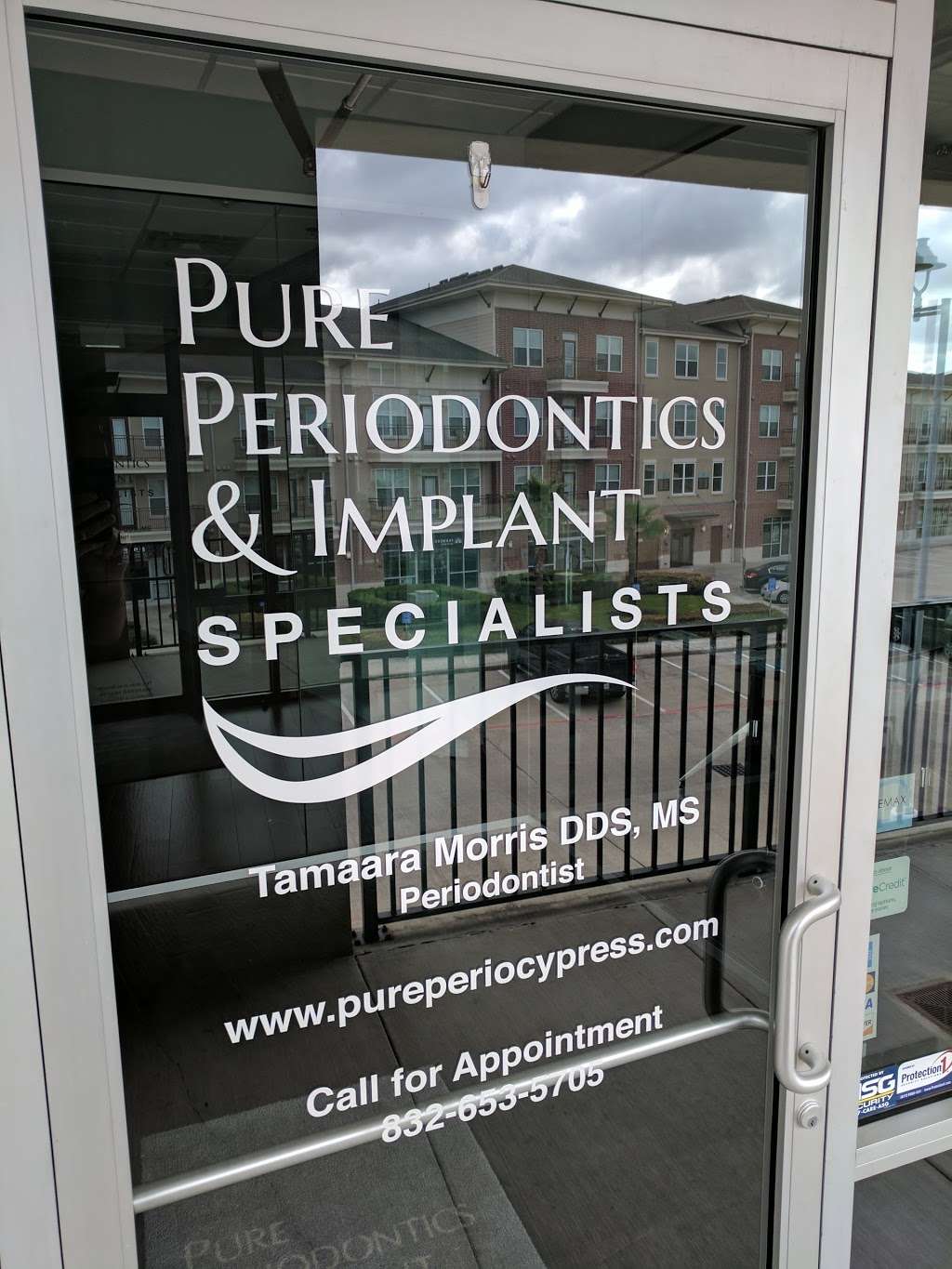 Pure Periodontics And Implant Specialists | 25250 Northwest Fwy STE 270, Cypress, TX 77429 | Phone: (832) 653-5705