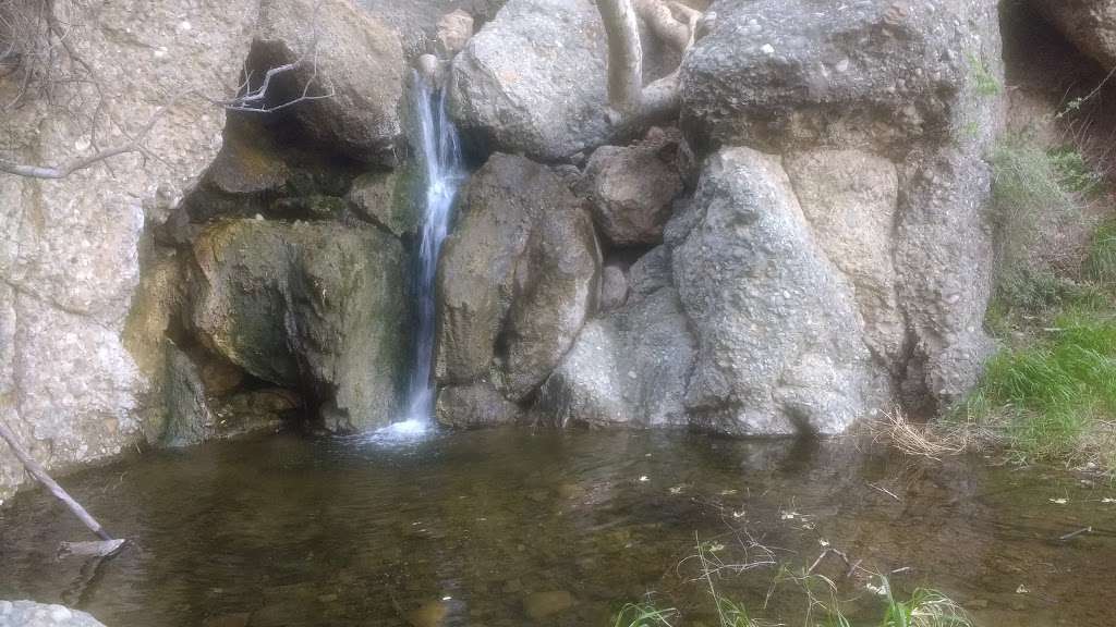 Temescal Canyon Falls | Pacific Palisades, CA 90272, USA