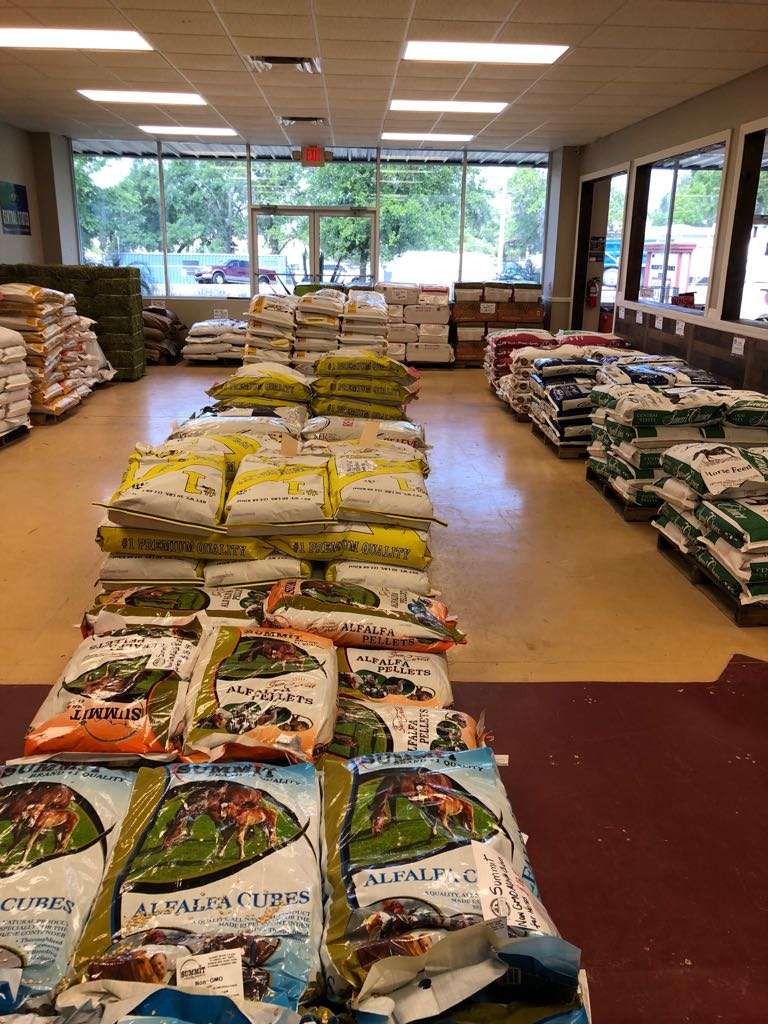 Golden Feed & Supplies | 219 W Myers Blvd, Mascotte, FL 34753 | Phone: (352) 557-8617