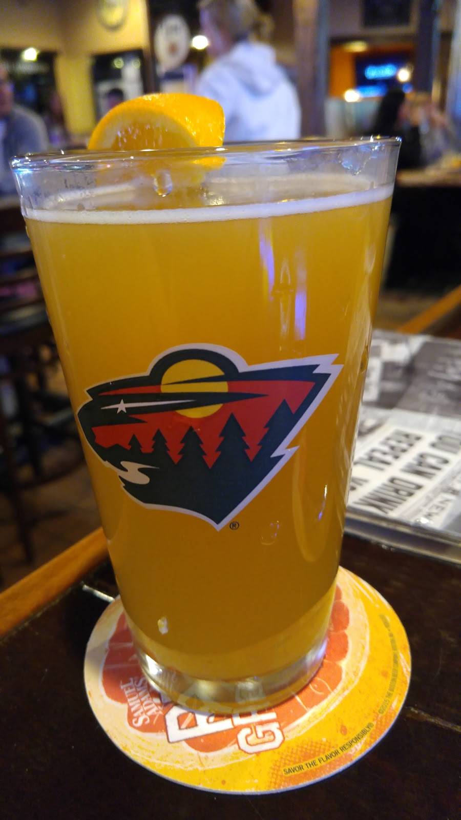 Willy McCoys | 12450 Business Park Blvd N, Champlin, MN 55316, USA | Phone: (763) 422-5020