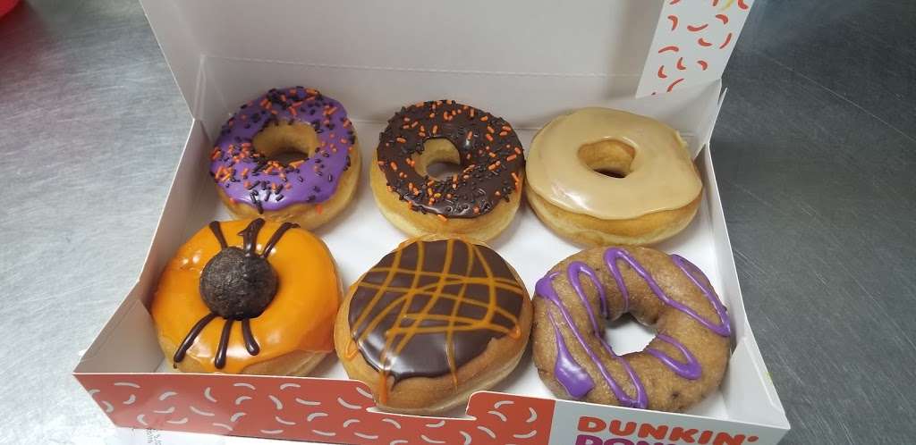 Dunkin Donuts | 3635 Aloma Ave #1001, Oviedo, FL 32765 | Phone: (407) 667-9046