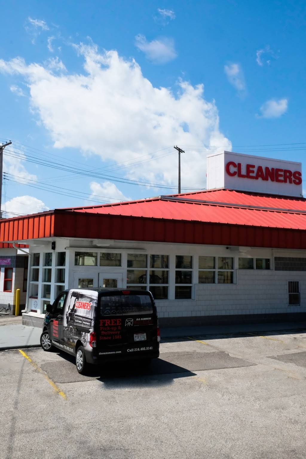 D.O. Summers Cleaners & Laundry - Downtown Cleveland | 4601 Carnegie Ave, Cleveland, OH 44103, USA | Phone: (216) 881-1000