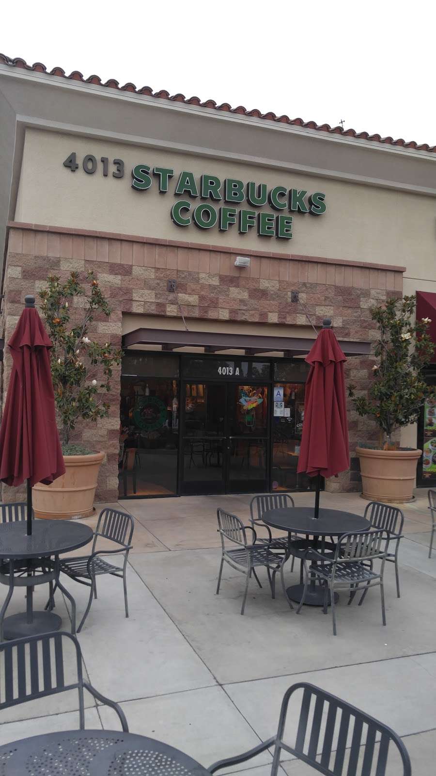 Starbucks | 3944 Grand Ave, Chino, CA 91710, USA | Phone: (909) 465-5804