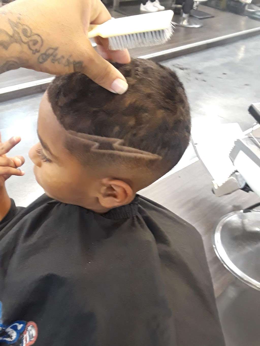 Invisions Barbershop | 6025 FM 762 Rd, Richmond, TX 77469, USA | Phone: (281) 239-2772