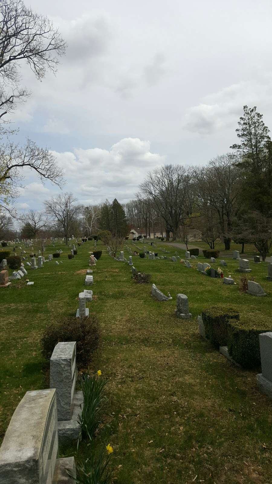 Rose Valley Cemetery | 411 Susquehanna Rd, Ambler, PA 19002, USA | Phone: (215) 646-1134