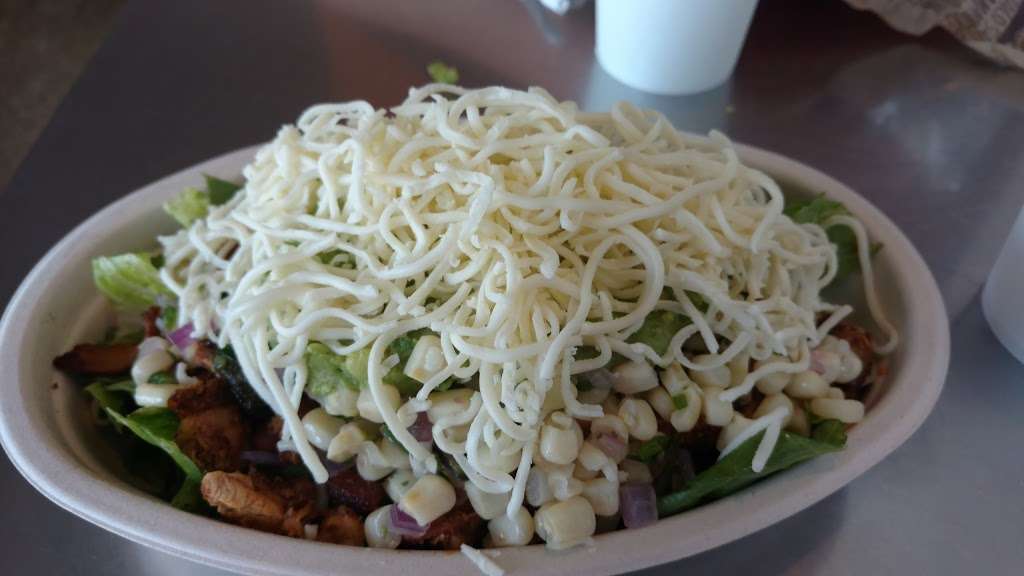 Chipotle Mexican Grill | 2119 Roosevelt Rd, Wheaton, IL 60187 | Phone: (630) 580-5041