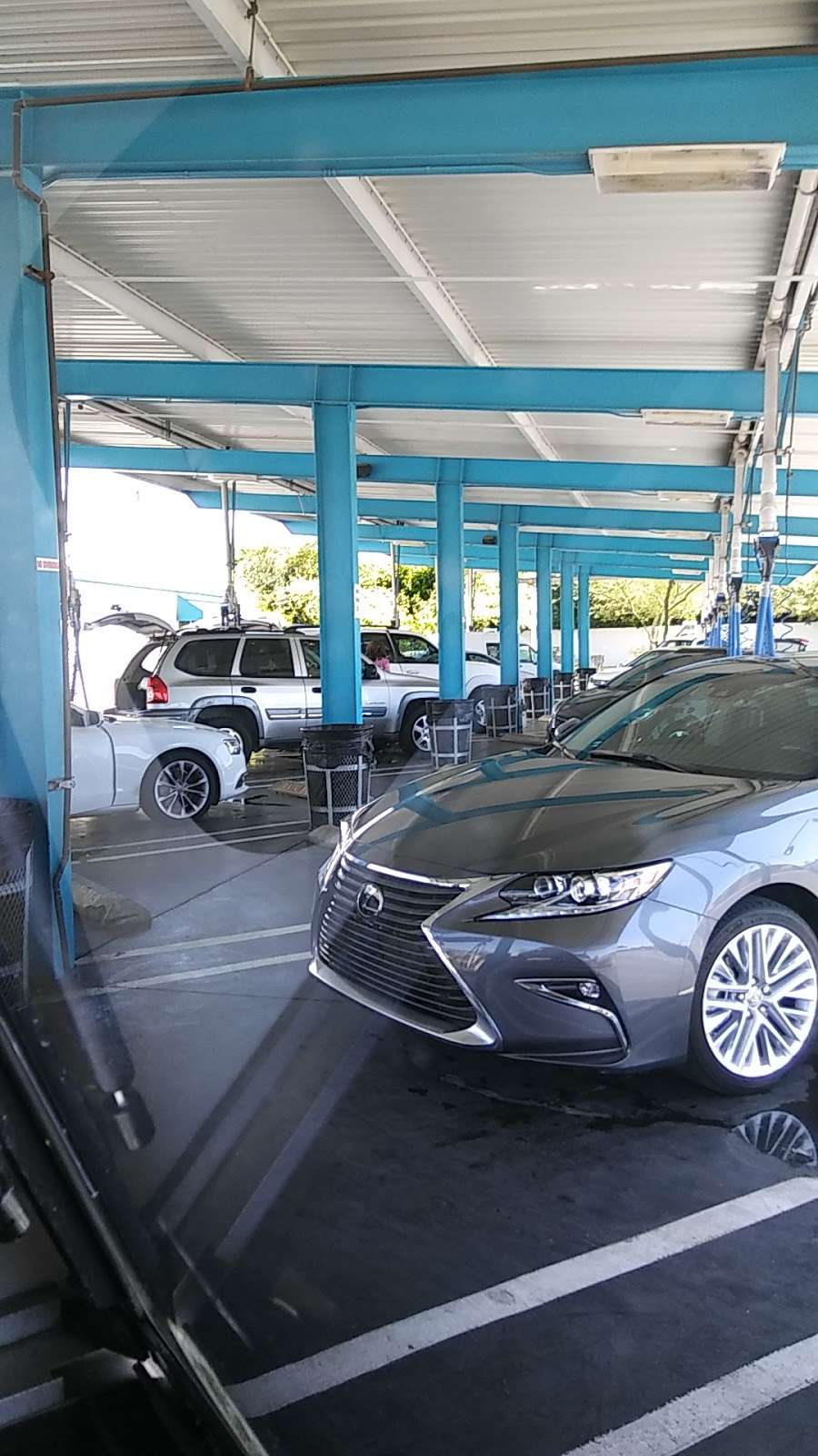 Super Star Car Wash Express | 3930 E Baseline Rd, Phoenix, AZ 85042, USA | Phone: (623) 536-5956