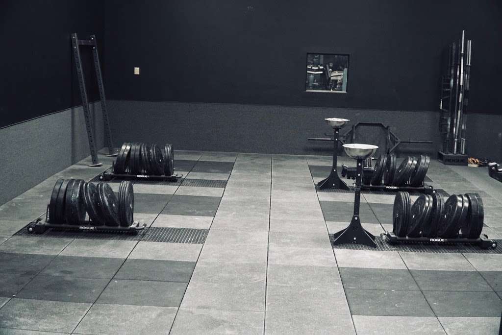 Legends Barbell | 13785 Park Ave, Victorville, CA 92392, USA | Phone: (760) 490-4794