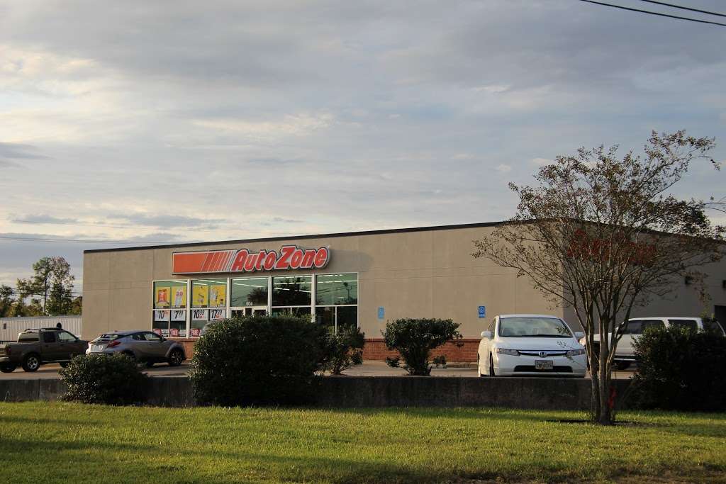 AutoZone Auto Parts | 904 S Frazier St, Conroe, TX 77301, USA | Phone: (936) 760-1445