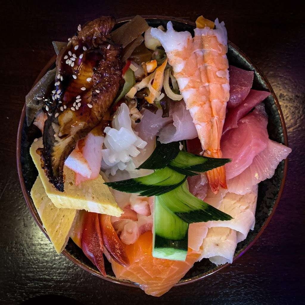 Sake Asian Sushi Wine Bar | 18921 University Blvd #900, Sugar Land, TX 77479, USA | Phone: (281) 778-7900