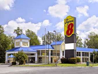 Super 8 by Wyndham Ruther Glen Kings Dominion Area | 24011 Ruther Glen Rd, Ruther Glen, VA 22546, USA | Phone: (804) 375-2912
