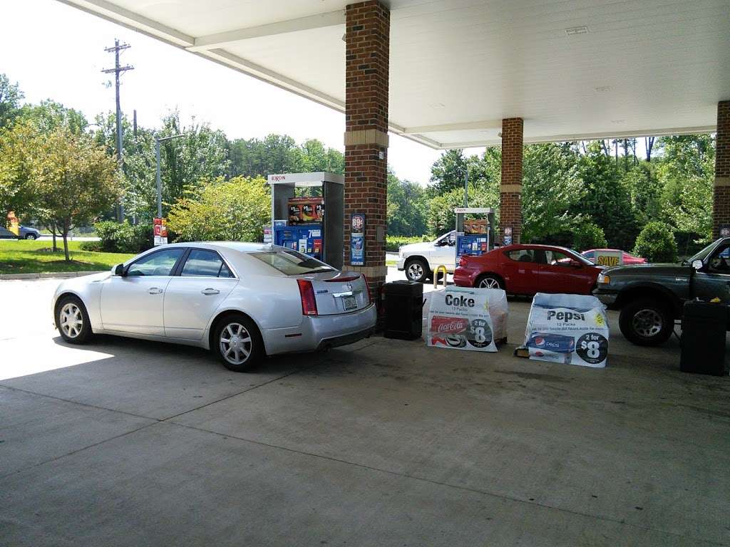 Exxon | 15701 Carrs Brooke Way, Manassas, VA 20112, USA | Phone: (703) 763-5451