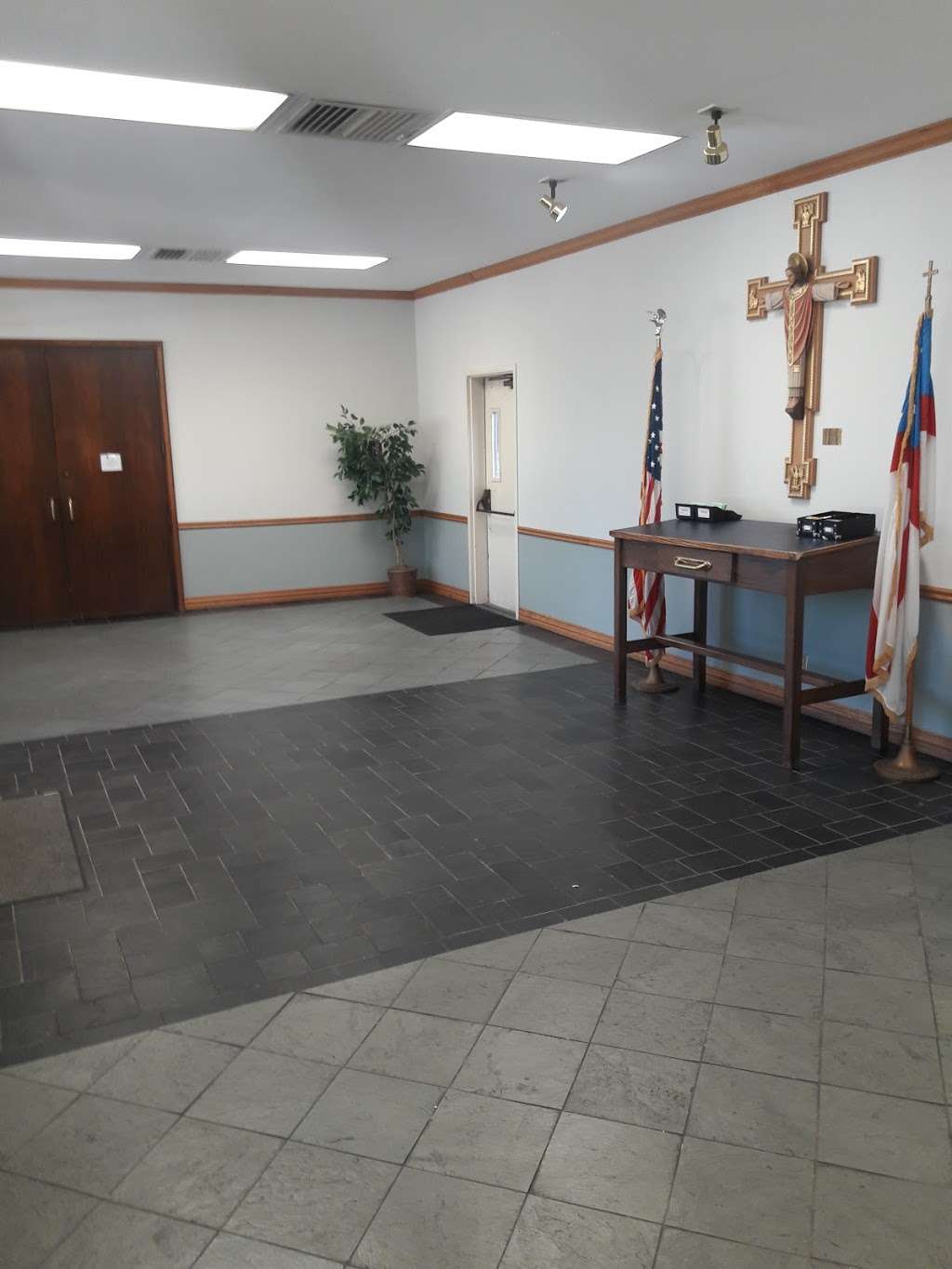 Holy Nativity Episcopal Church | 2200 18th St, Plano, TX 75074, USA | Phone: (972) 424-4574