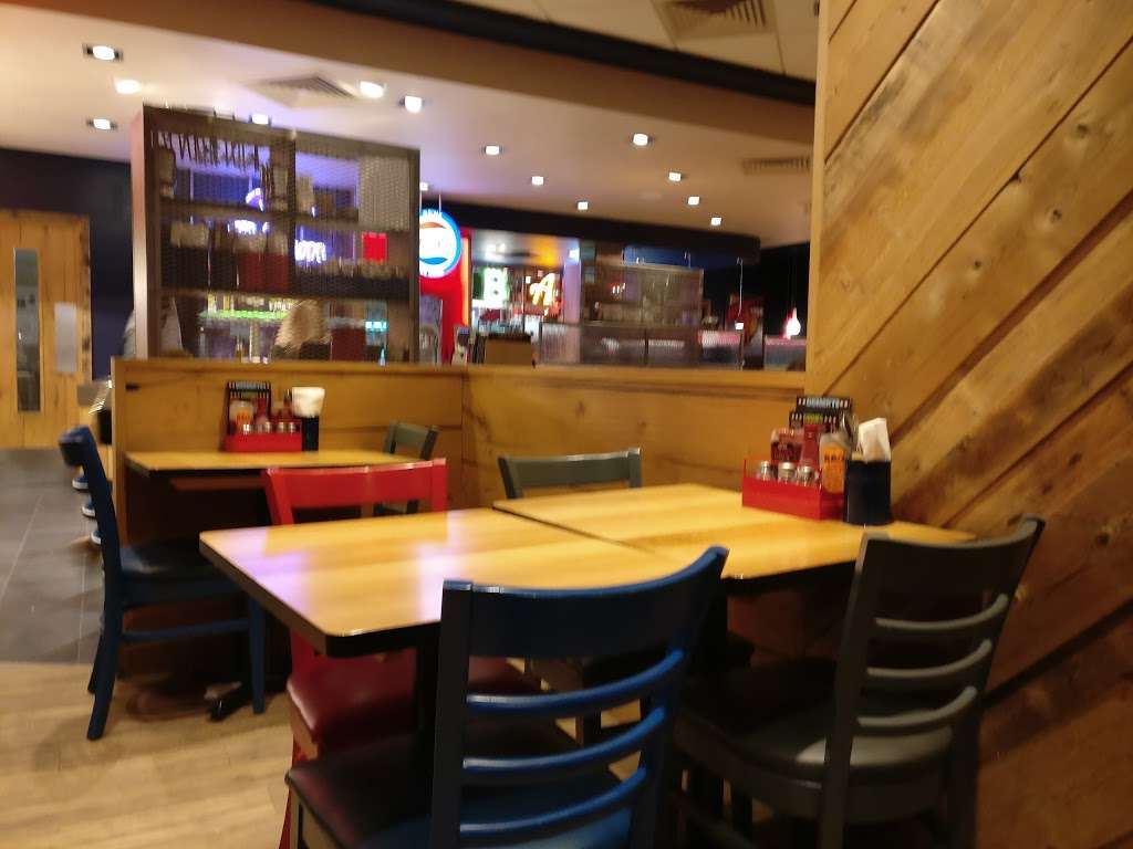 Pizza Hut Restaurants | Bugsbys Way, Unit 2, Cinema Development, London SE10 0QJ, UK | Phone: 020 8858 6595