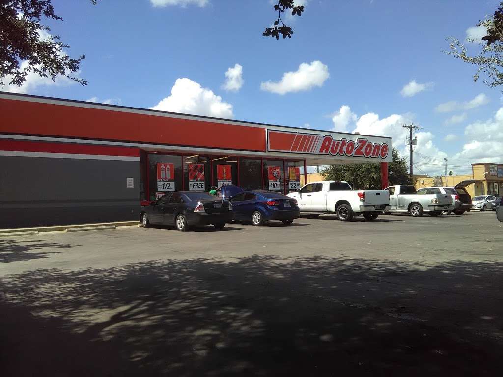 AutoZone Auto Parts | 3579 Fredericksburg Rd, San Antonio, TX 78201 | Phone: (210) 735-4302