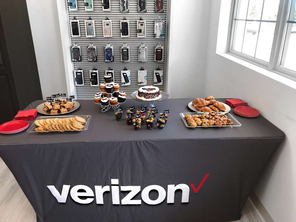 Verizon Authorized Retailer - IM Wireless | 416 Emerson Ave, Hampstead, NH 03841, USA | Phone: (603) 489-1188