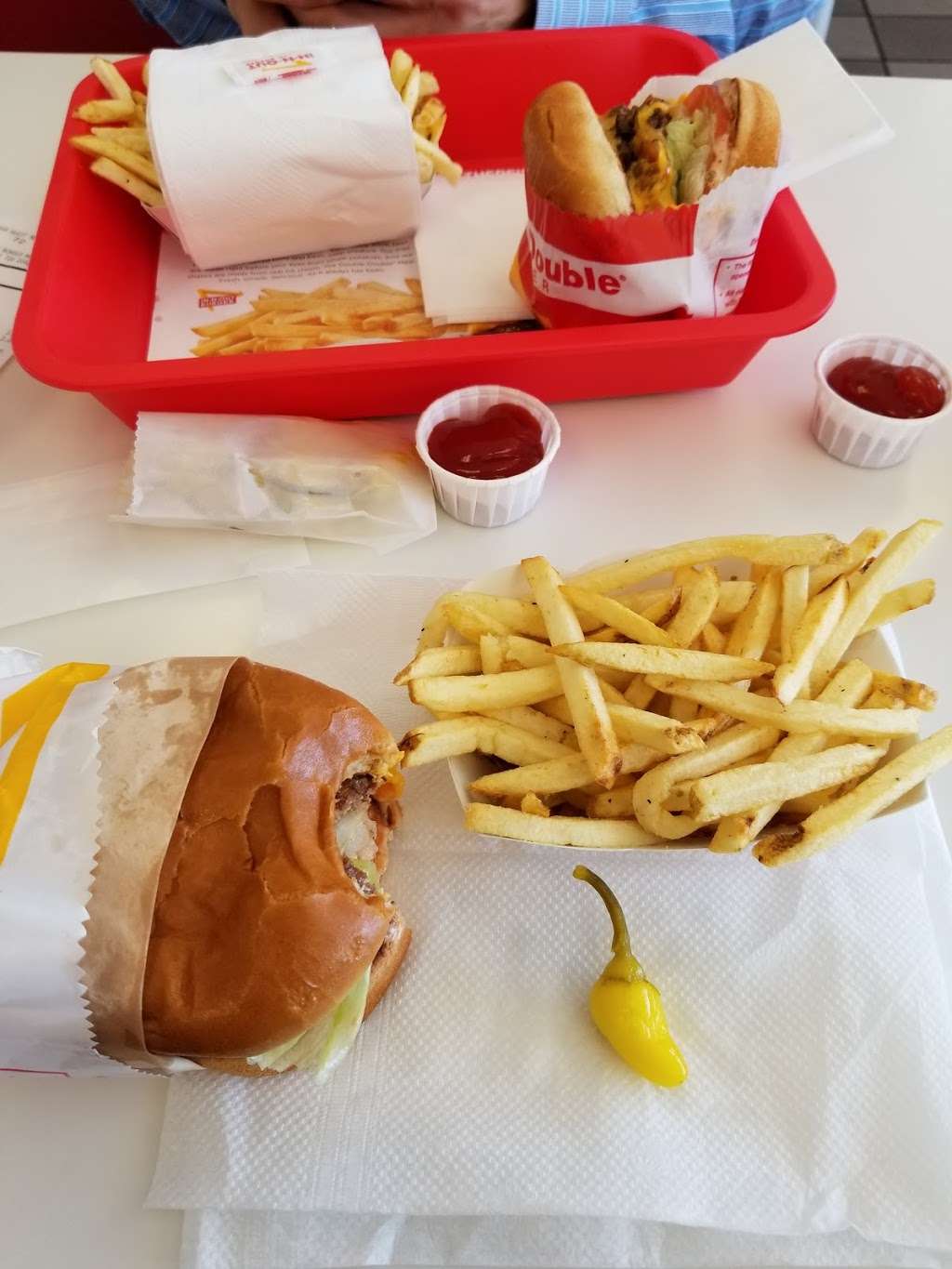 In-N-Out Burger | 30296 Haun Rd, Menifee, CA 92584 | Phone: (800) 786-1000