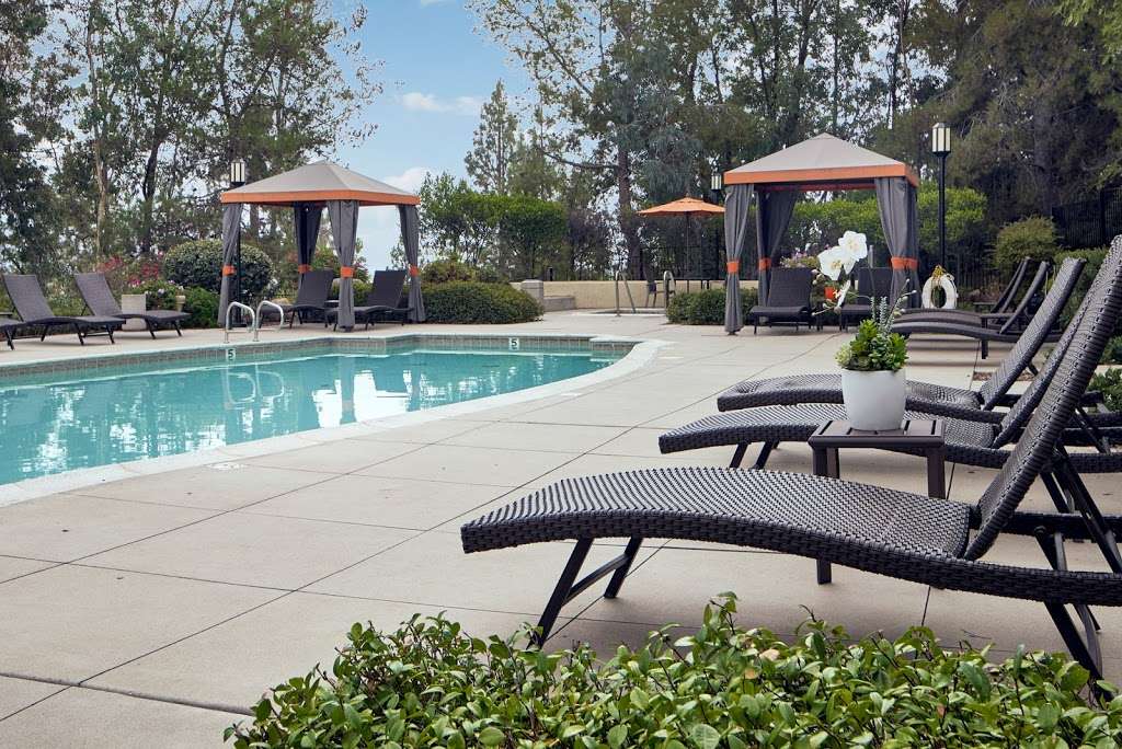 Alta Vista Apartments | 1245 Morning View Dr, Escondido, CA 92026, USA | Phone: (833) 702-2023