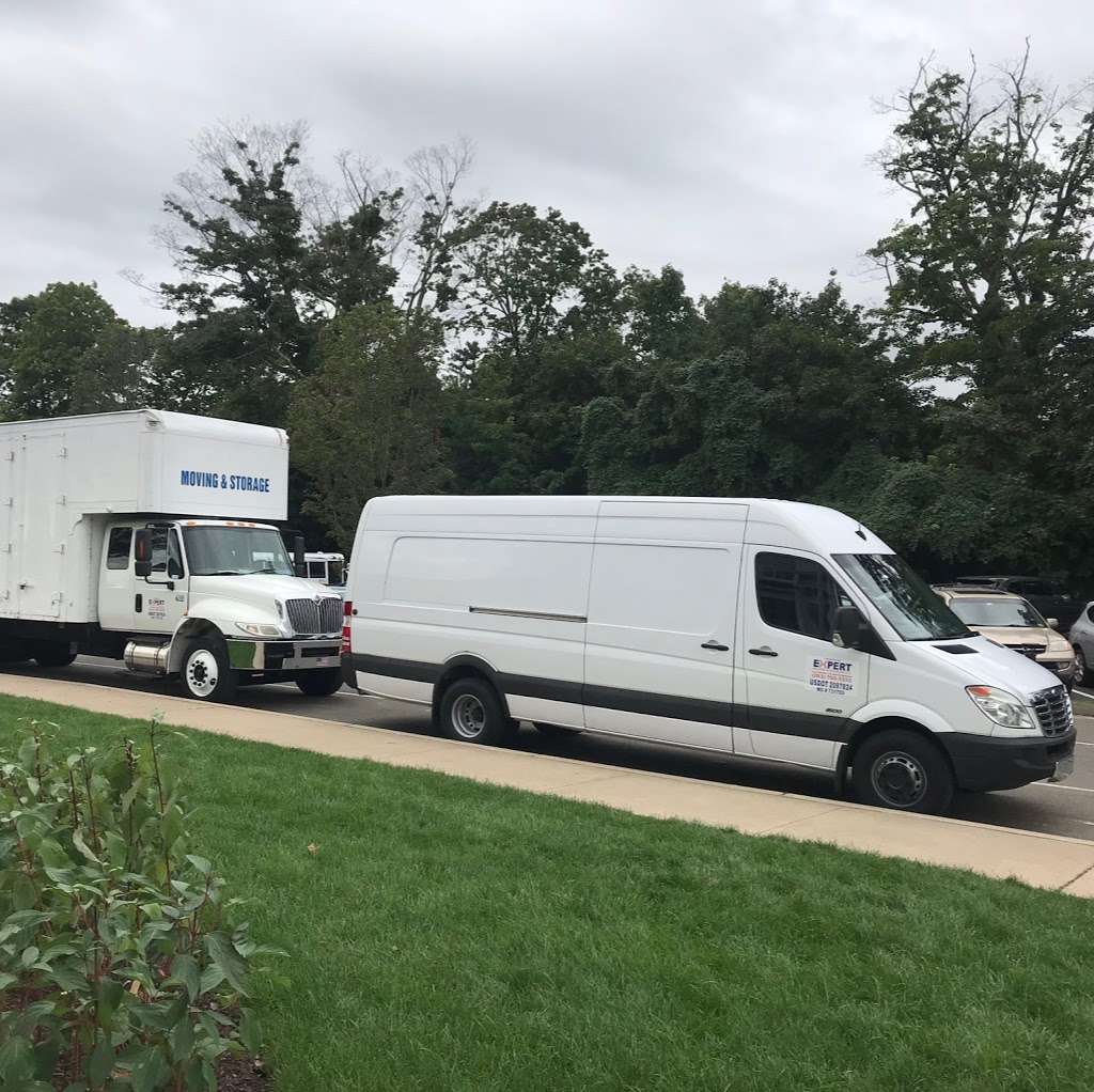 Expert Movers,LLC | 60 Shelter Rock Rd Suite#13, Danbury, CT 06810, USA | Phone: (203) 702-3333