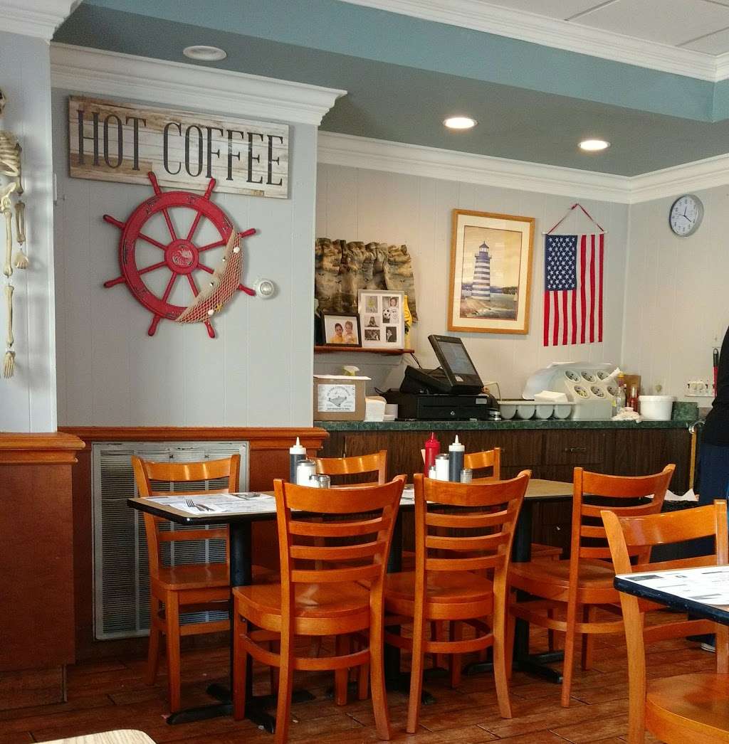 Hi-Tide | 480 Shirley St, Winthrop, MA 02152, USA | Phone: (617) 846-7792