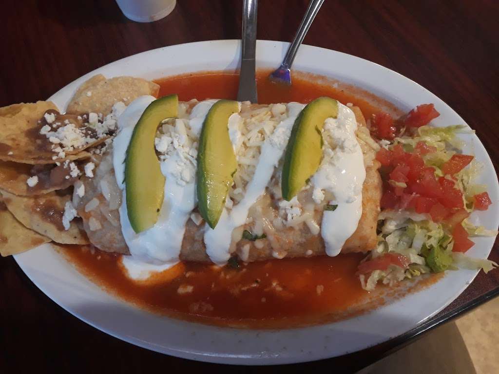 Dona Chuys Mexican Food | 13645 Foothill Blvd, Sylmar, CA 91342, USA | Phone: (747) 999-5270