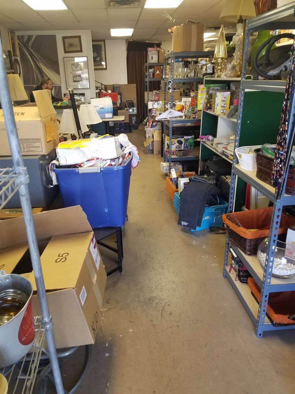 Bargain Brothers | Las Vegas, NV 89120, USA