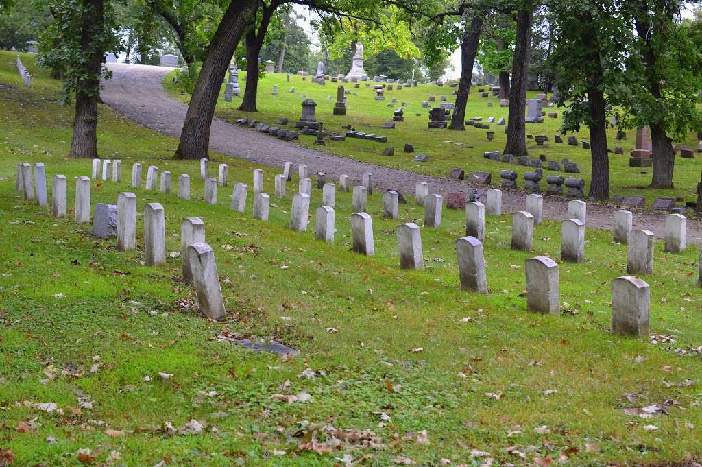 Bluff City Cemetery | 945 Bluff City Blvd, Elgin, IL 60120, USA | Phone: (847) 931-6135