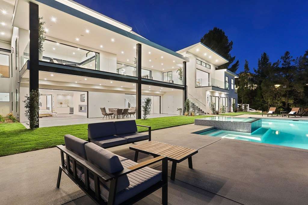 My Home L.A. - Oren Osovski - Best Real Estate Agent in LA | 16060 Ventura Blvd, Encino, CA 91436, USA | Phone: (310) 990-8745