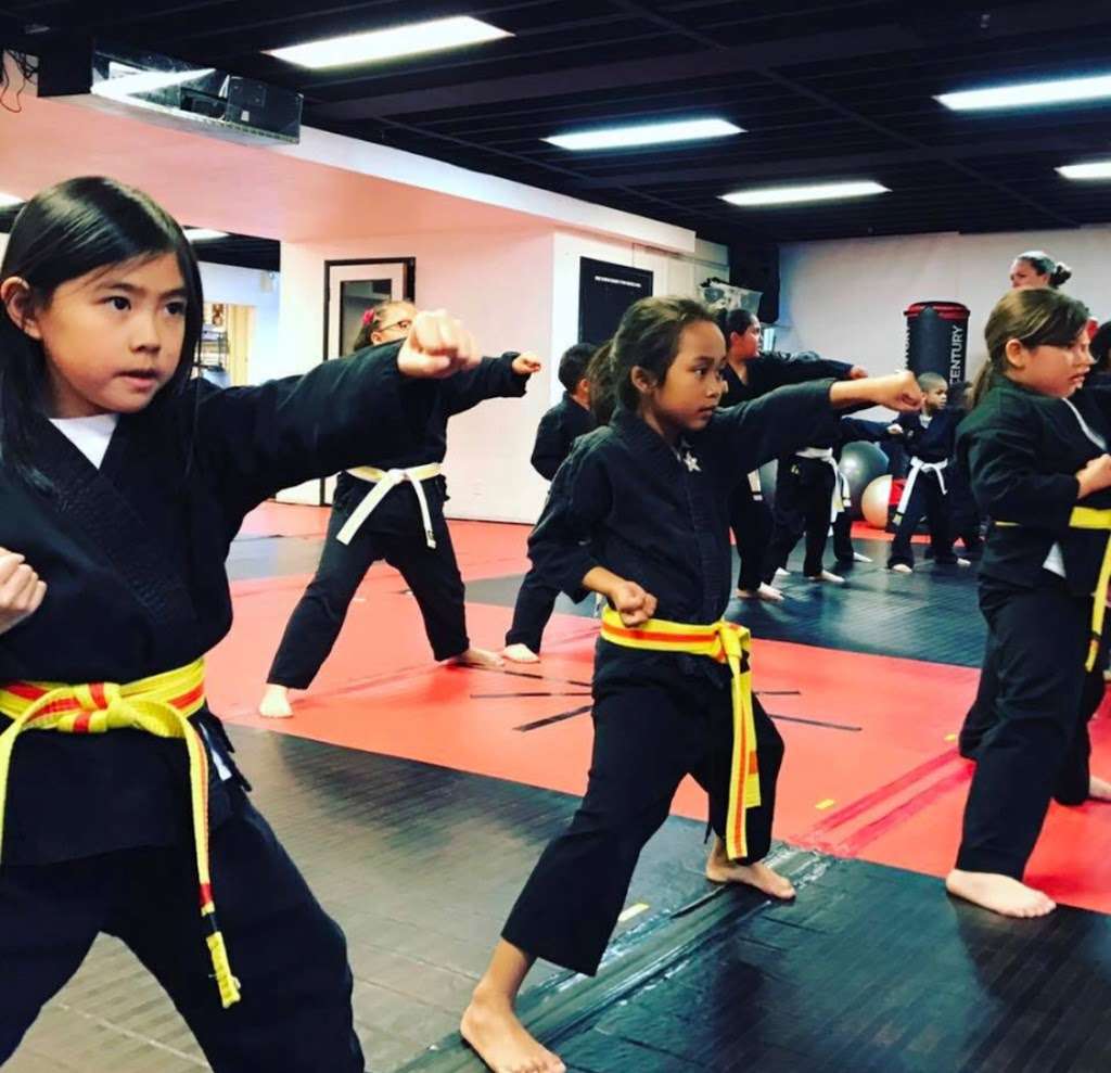 Power of One Self Defense | 3821 Long Beach Boulevard, Long Beach, CA 90807, USA | Phone: (562) 997-2987