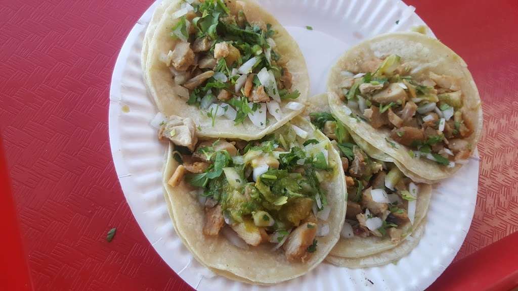 Tacos Guadalajara | 5535 Long Beach Boulevard, Long Beach, CA 90805, USA | Phone: (562) 984-3904