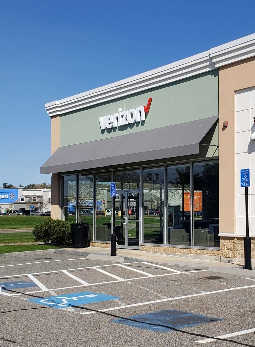 Verizon Authorized Retailer – GoWireless | 108 Colony Pl, Plymouth, MA 02360, USA | Phone: (508) 732-8999