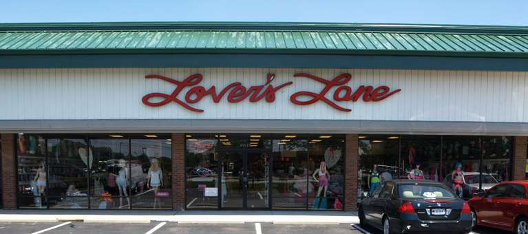 Lovers Lane | 6038 E 82nd St, Indianapolis, IN 46250, USA | Phone: (317) 849-7805