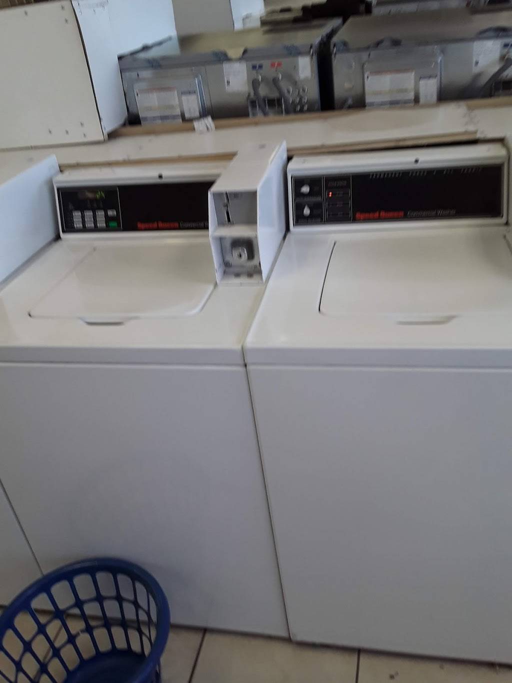 Coin Laundry | 731 E McKellips Rd, Mesa, AZ 85203, USA | Phone: (480) 827-0827