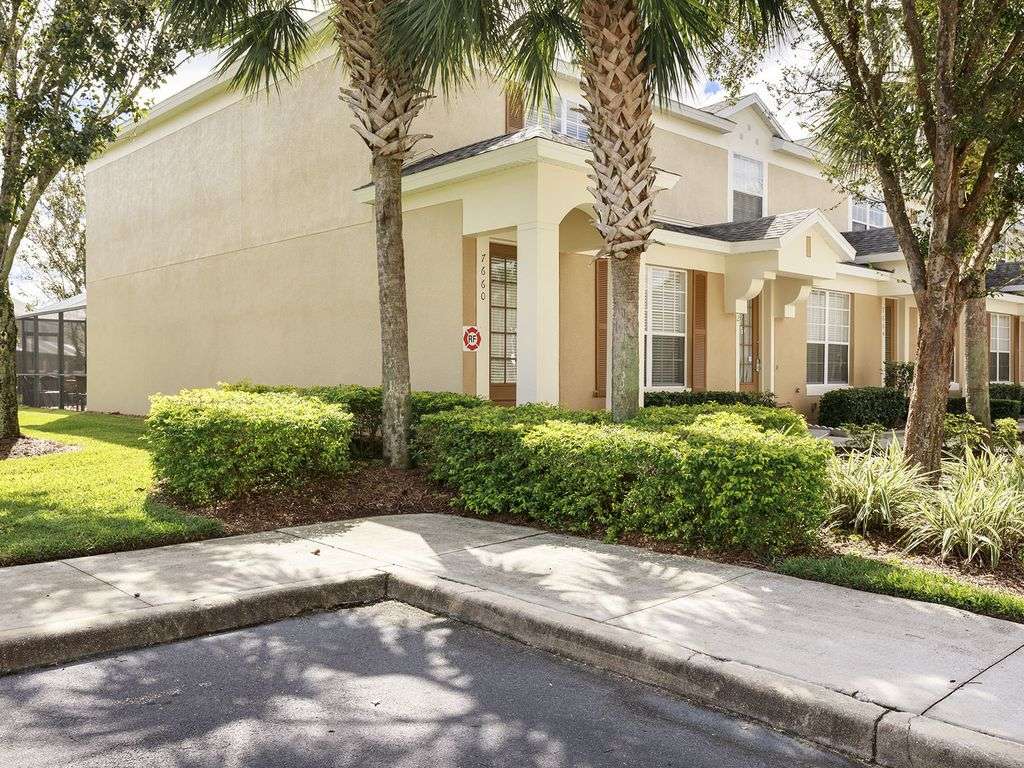 Windsor Hills Rental Villas | 7660 Fitzclarence St, Kissimmee, FL 34747, USA | Phone: (855) 249-4049