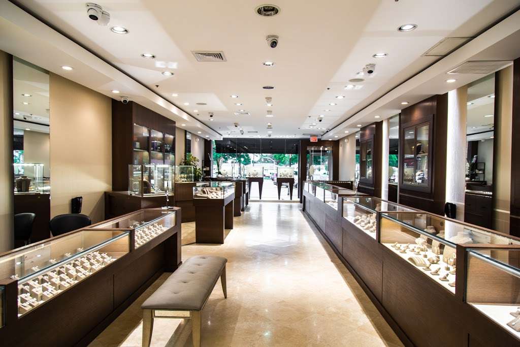 Nuha Jewelers | 339 S Oyster Bay Rd, Plainview, NY 11803, USA | Phone: (516) 931-3700