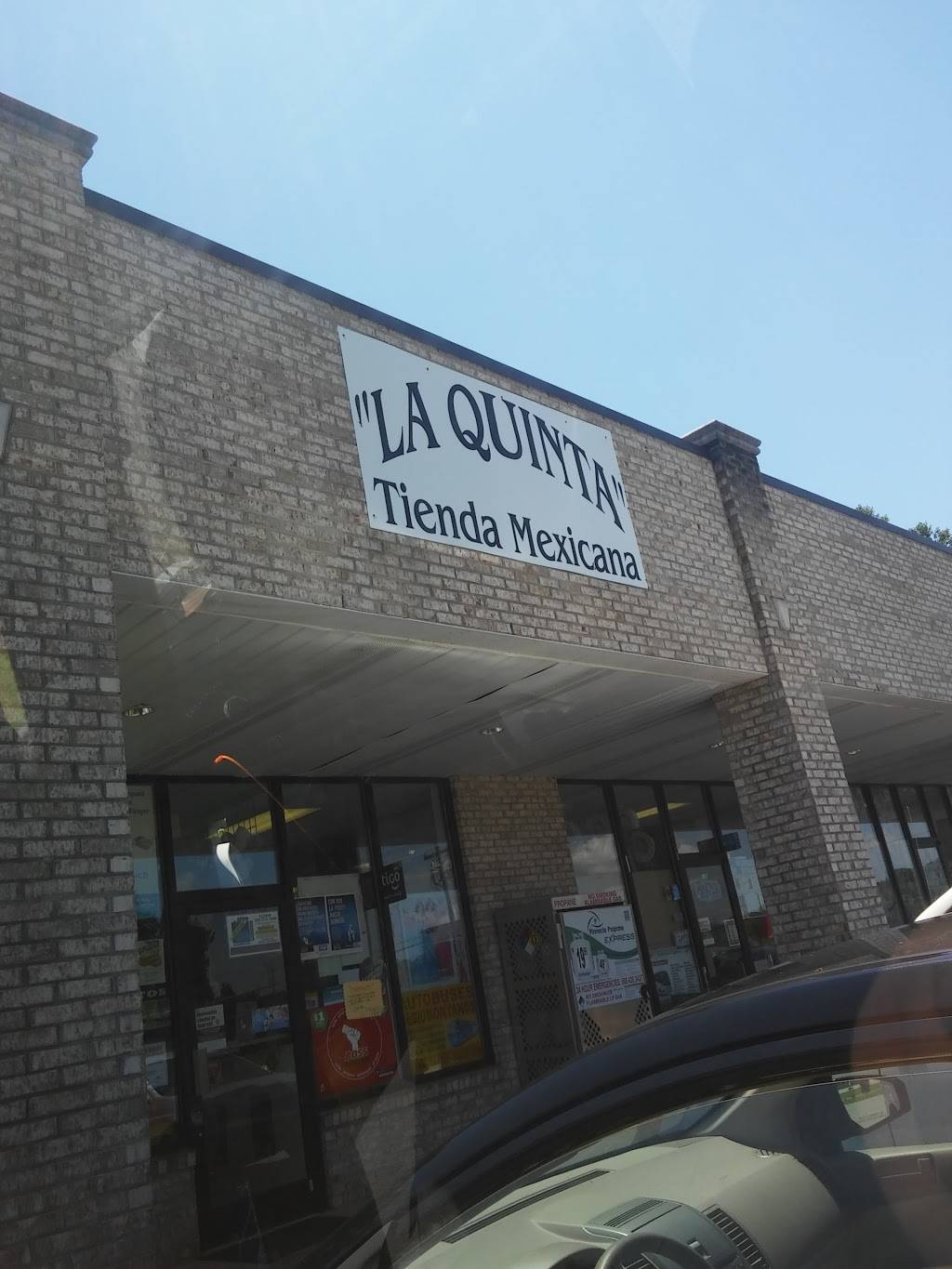 La Quinta Mexican Store | 4650 US-29, Greensboro, NC 27405 | Phone: (336) 358-1095