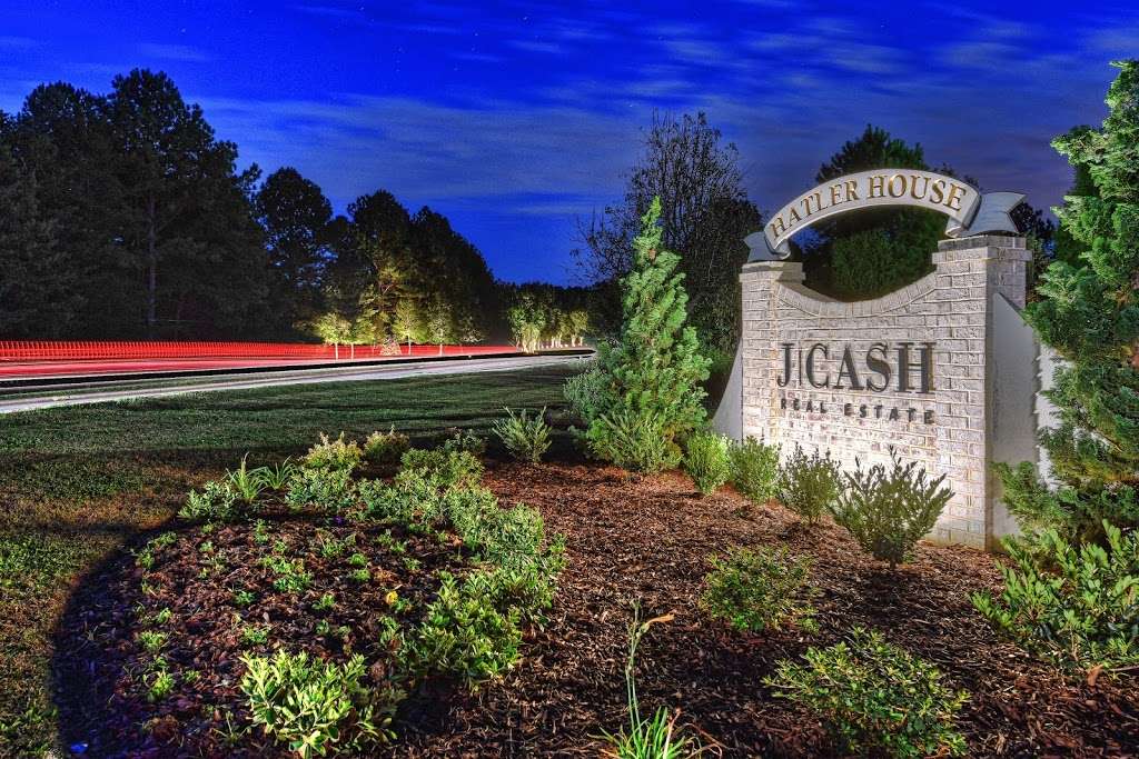 J.Cash Real Estate | The Hatler House on The Point 109, Chuckwood Rd Suite 109, Mooresville, NC 28117, USA | Phone: (704) 778-3358