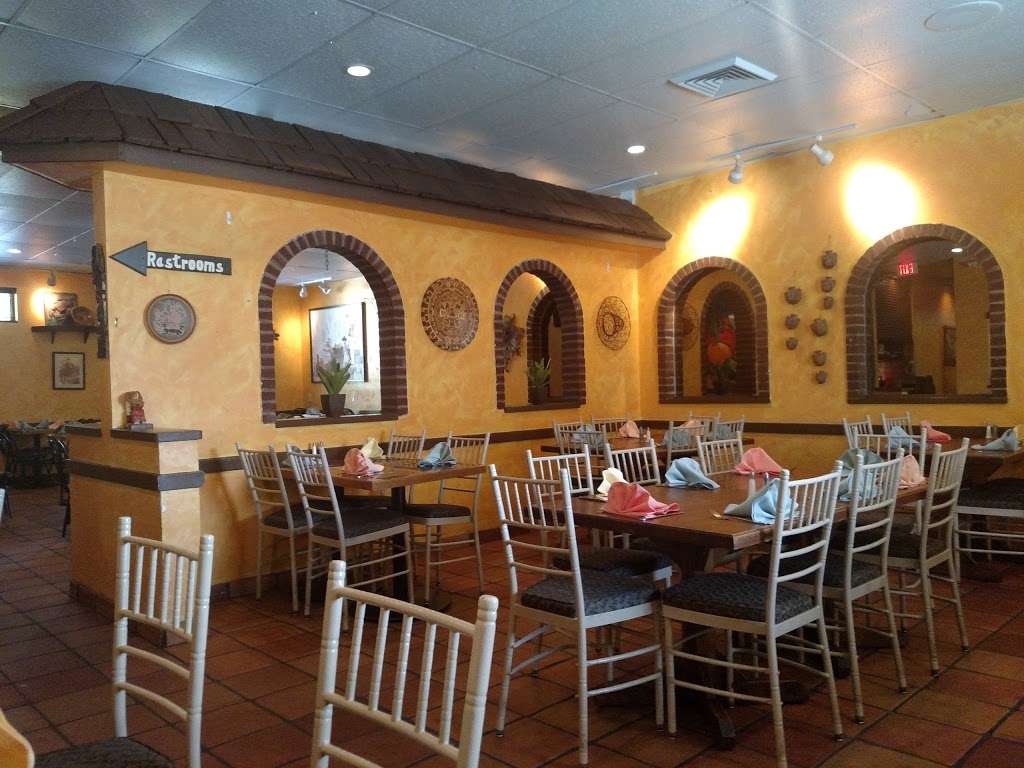 Senor Panchos Mexican Restaurant 385 Main St S Southbury Ct 06488 Usa