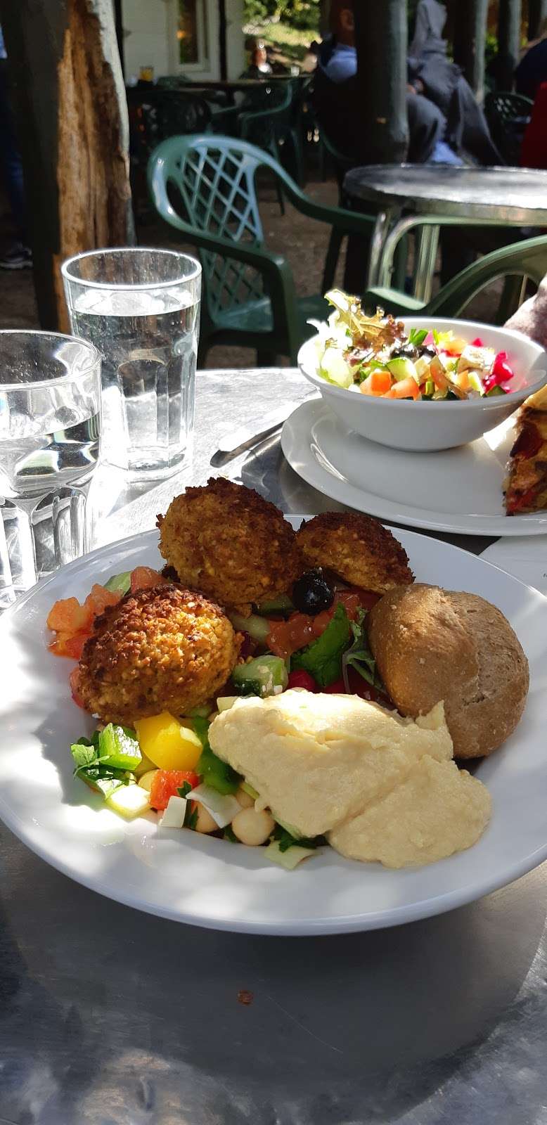 Hollyhock Vegetarian Fairtrade Cafe | 146 Petersham Rd, Richmond TW10 6UX, UK | Phone: 020 8948 6555