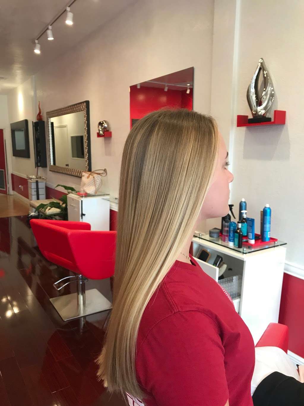 Olman Monjarrez Salon and Blow Dry Bar | 932 Omar Rd, West Palm Beach, FL 33405, USA | Phone: (561) 469-9289